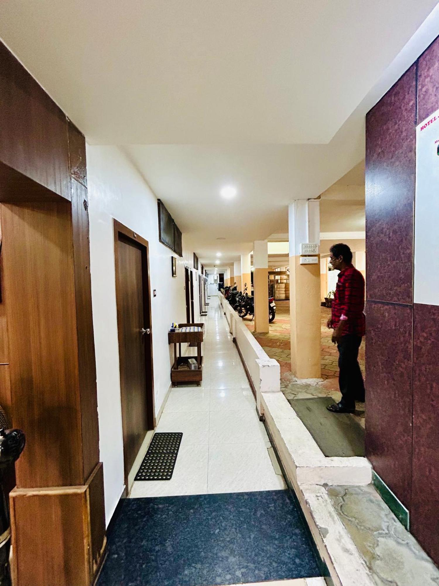 Hotel Jothi Coimbatore Exterior photo