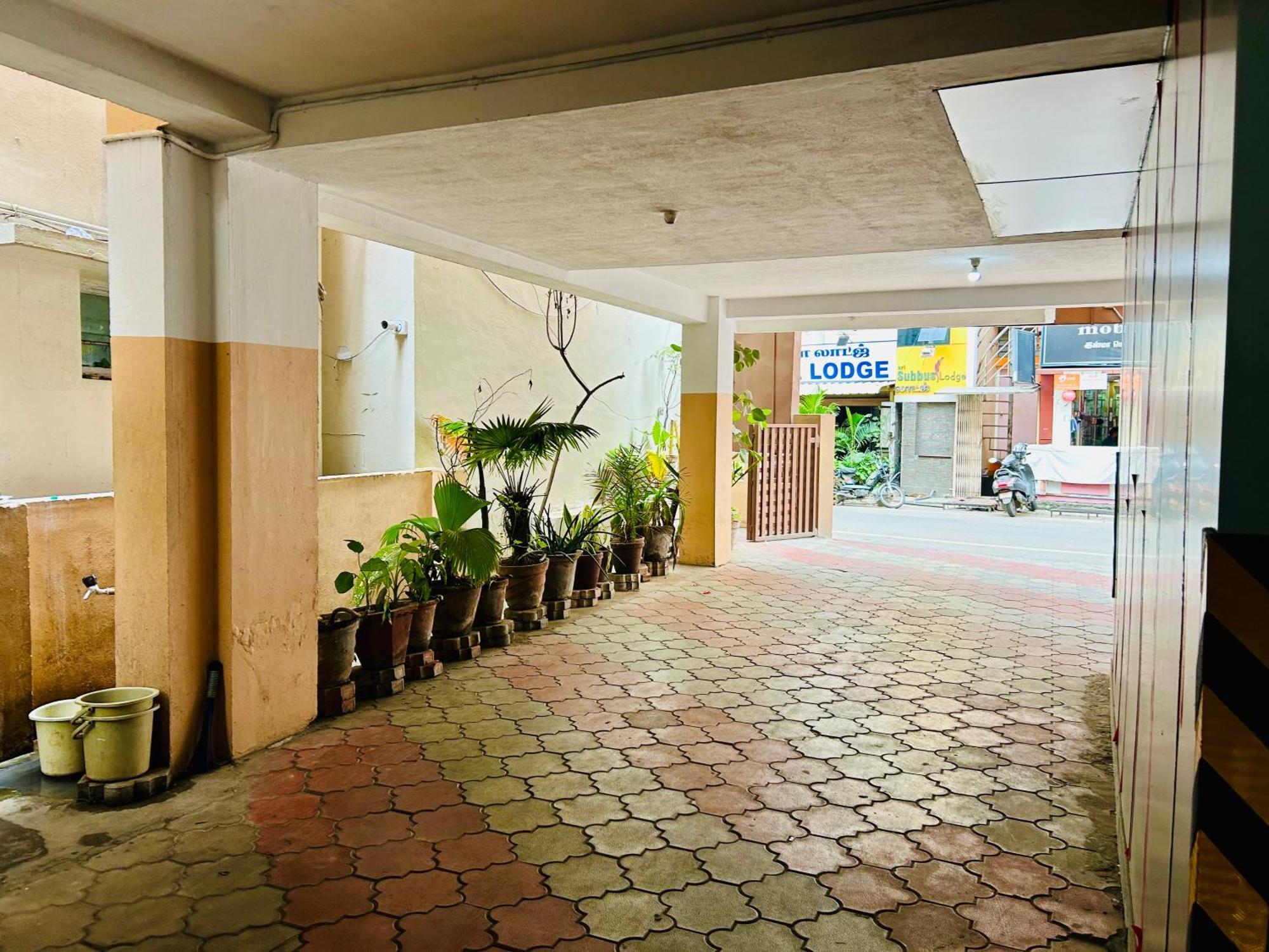 Hotel Jothi Coimbatore Exterior photo