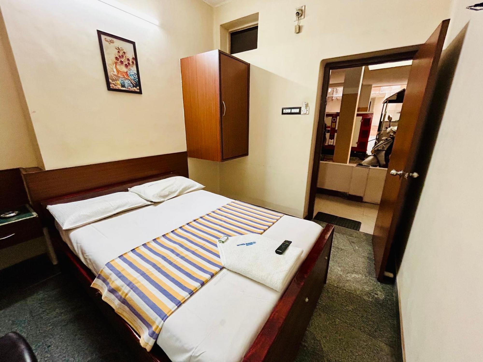 Hotel Jothi Coimbatore Exterior photo