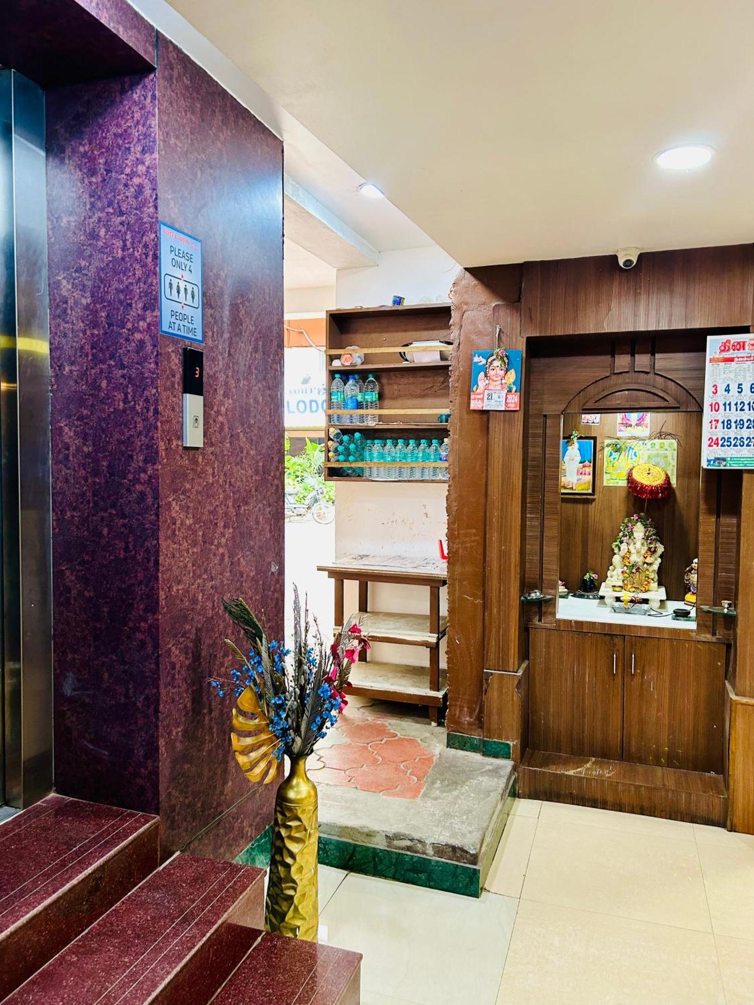 Hotel Jothi Coimbatore Exterior photo